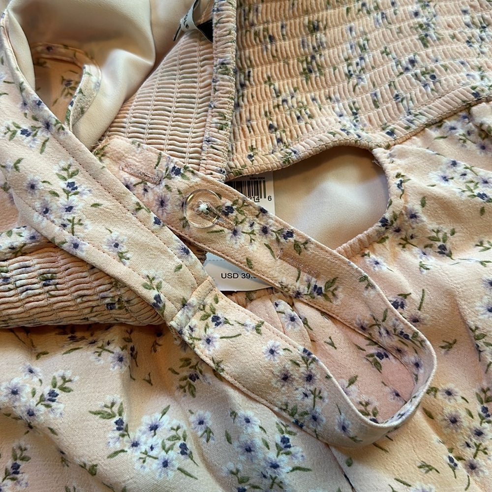 AEO Floral Dress - Picture 8 of 8